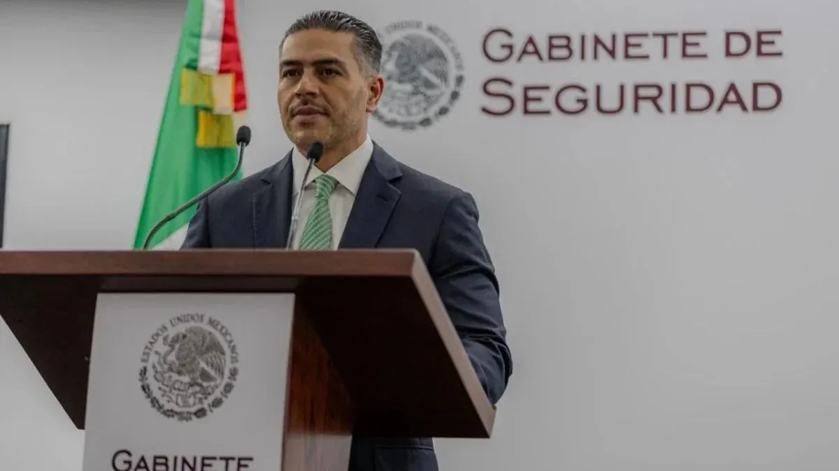 Golpe al huachicol: caen 14 tras operativos federales