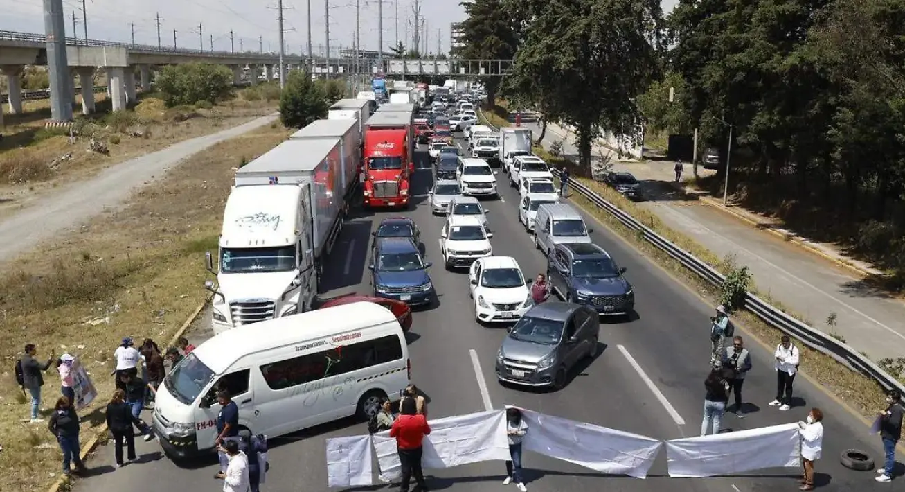 Madres buscadoras liberan la México-Toluca tras más de 36 horas de bloqueo